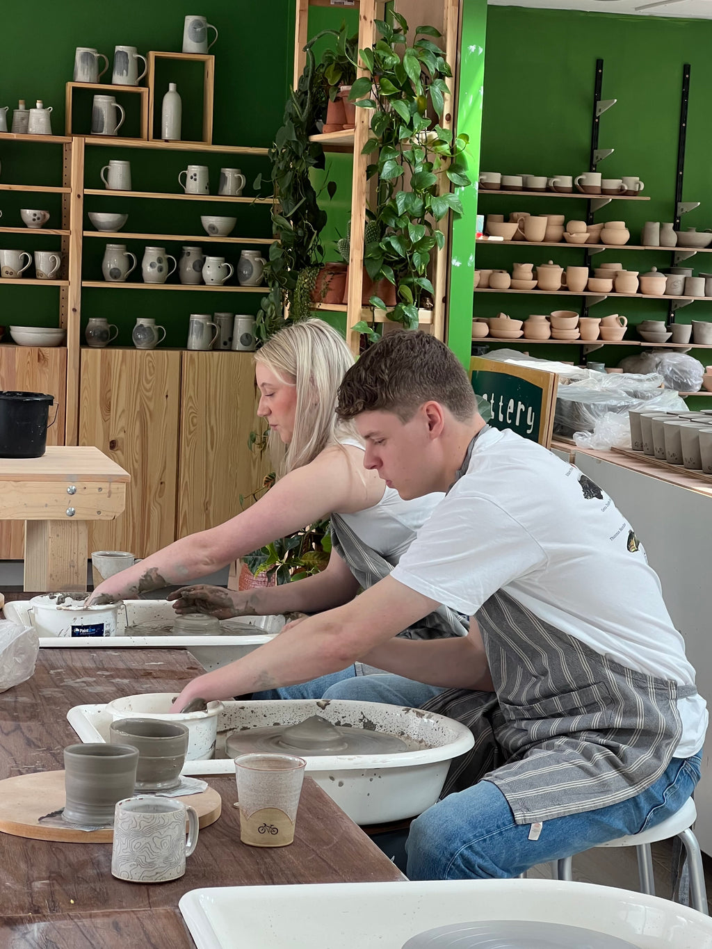 Pottery wheel throwing Keswick 